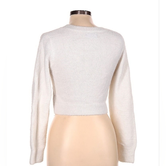 Urban Outfitters cropped white sweater Large - Picture 2 of 4